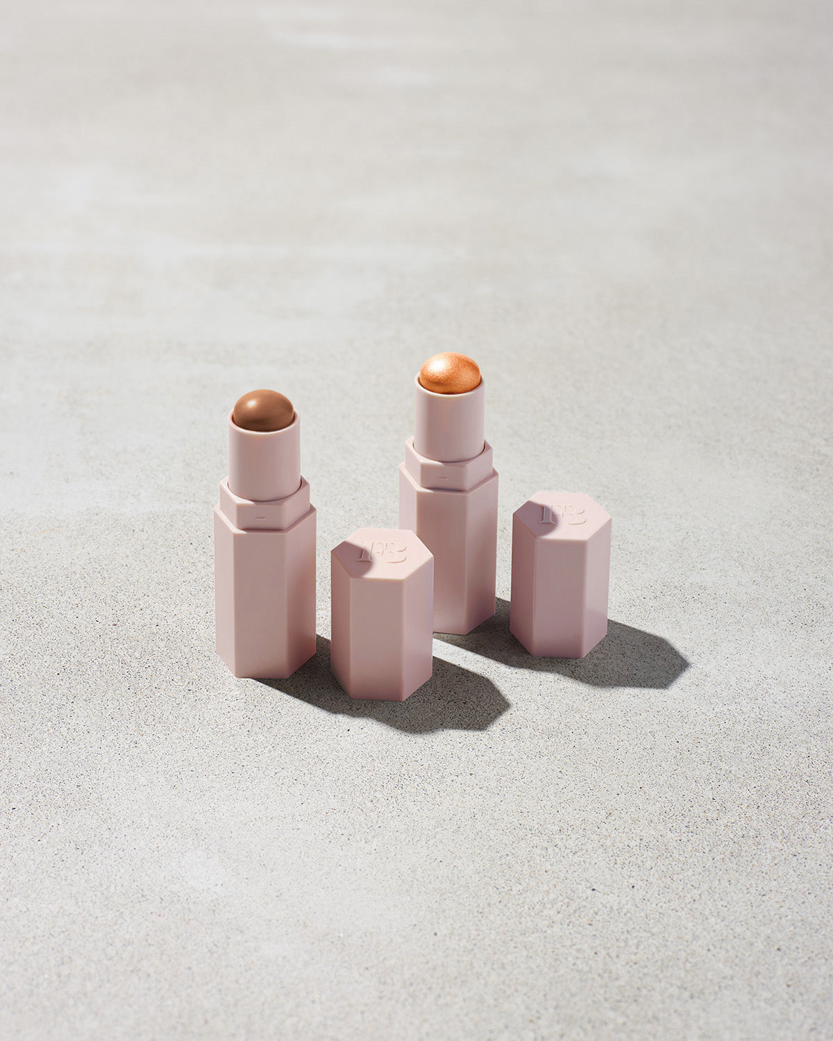 Mini Match Stix Duo Contour + Highlighter Set  - Medium - Image 1