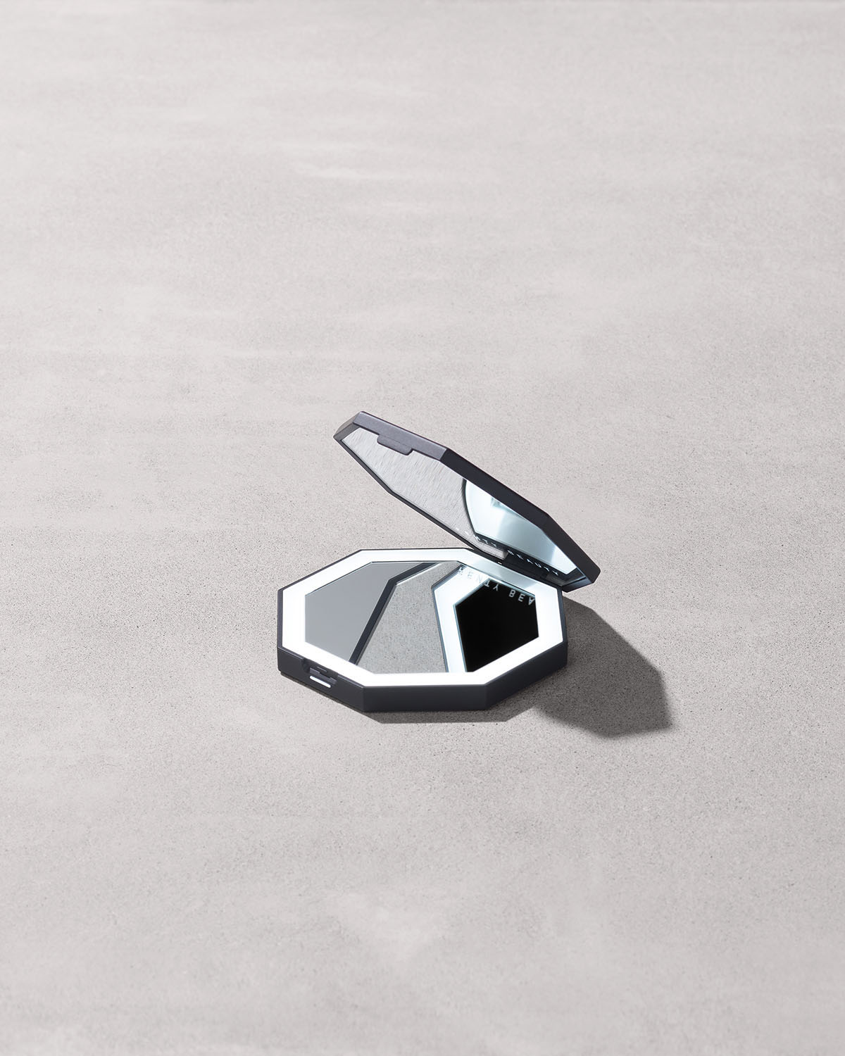 FB_F23_COMPACT_LED_MIRROR_1200x1500_72DPI.jpg LED Compact Mirror - Image 1
