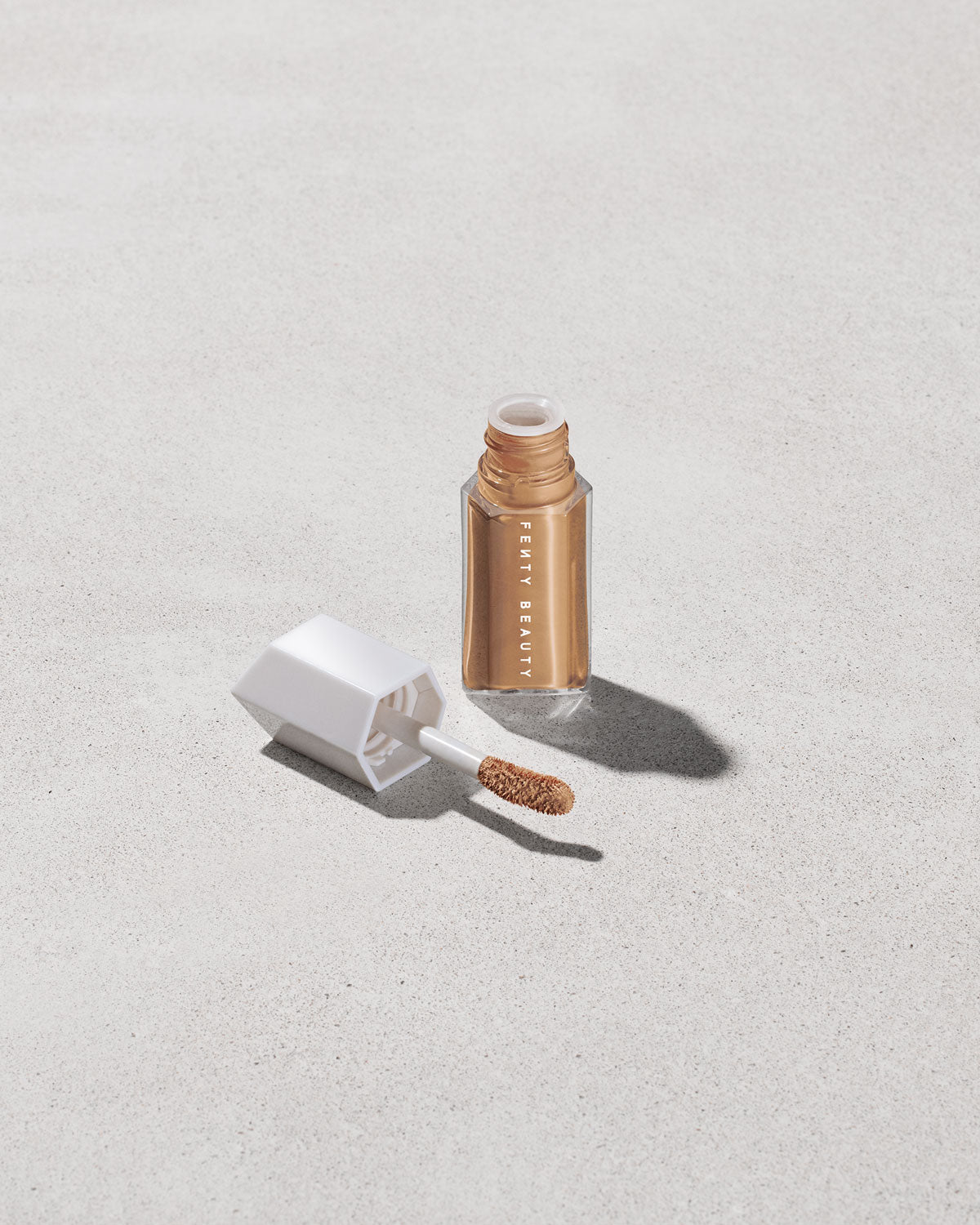 We're Even Hydrating Longwear Concealer - 360W - Image 12