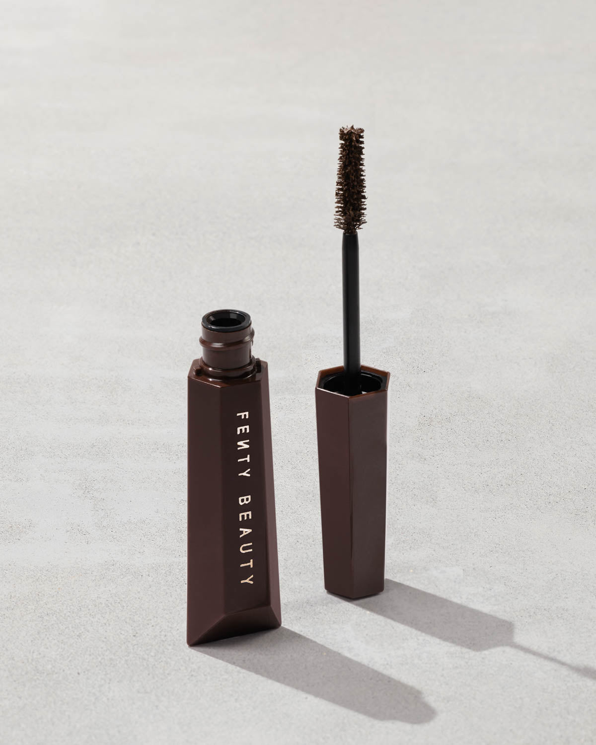 FB_SMR24_T2PRODUCT_ECOMM_HELLA_THICC_MASCARA_LETZ-BE-BLUNT_OPEN_1200x1500_72DPI.jpg Hella Thicc Volumizing Mascara - Let'z Be Blunt - Image 1