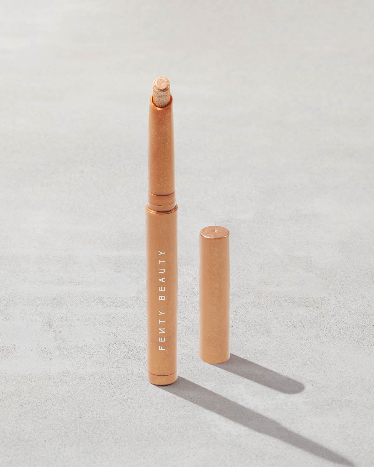 Shadowstix Longwear Eyeshadow Stick - Diamond Veil Champ'ion - Image 1