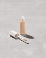 We're Even Hydrating Longwear Concealer - 185C