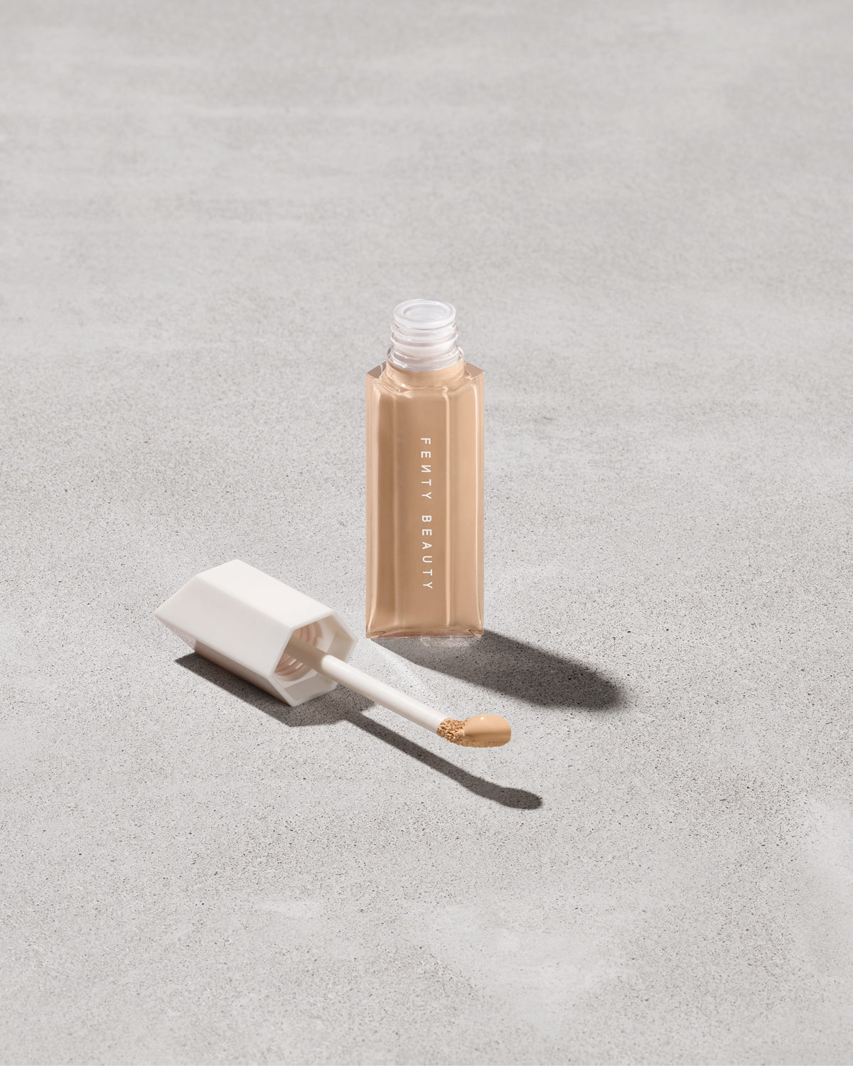 FB_SPR23_T2PRODUCT_ECOMM_WERE_EVEN_220W_sRGB72.jpg We're Even Hydrating Longwear Concealer - 220W - Image 1